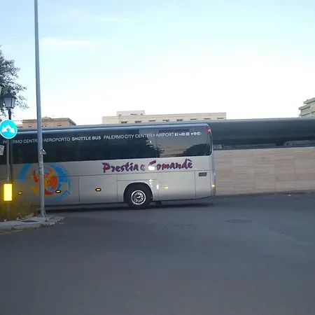 Terminal Bus Cairoli Frühstückspension